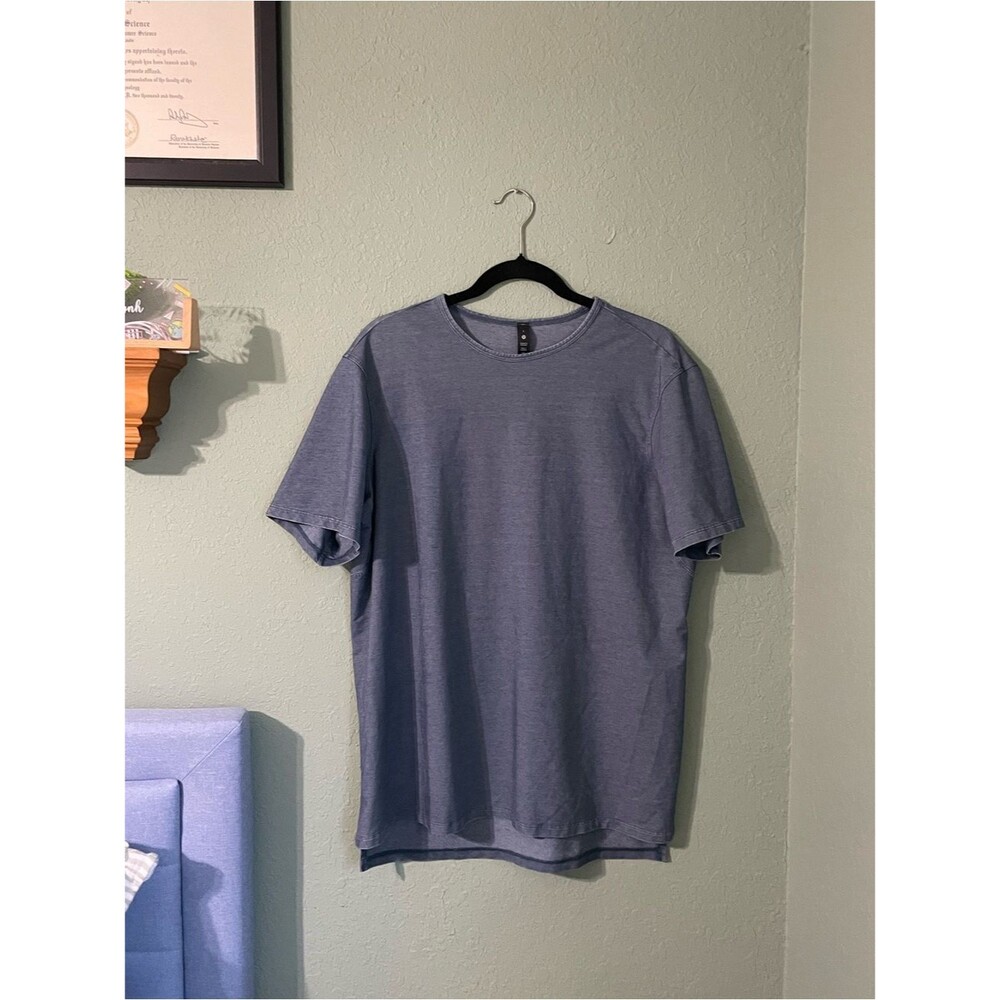 Men’s Lululemon Commission Short Sleeve T Shirt Size Large Blue